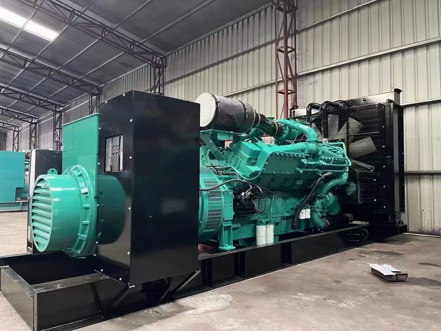 嘉禾如何降低 800kW 柴油发电机输出电流的波动？
